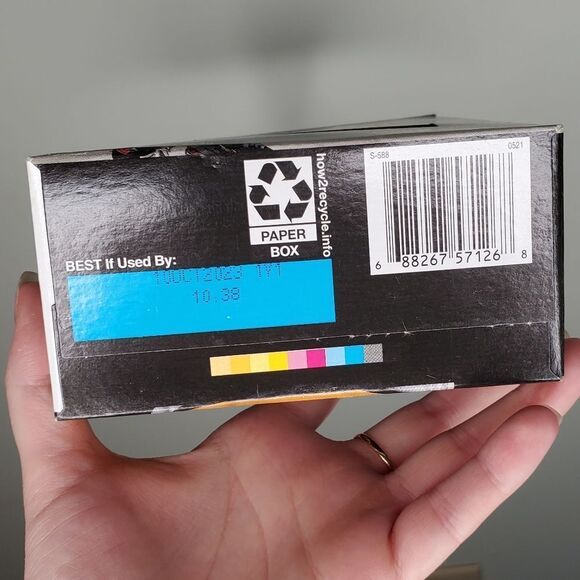 Limited Edition David Pastrnak Boston Bruins Collectible Penne Pasta Box Empty - Picture 5 of 6